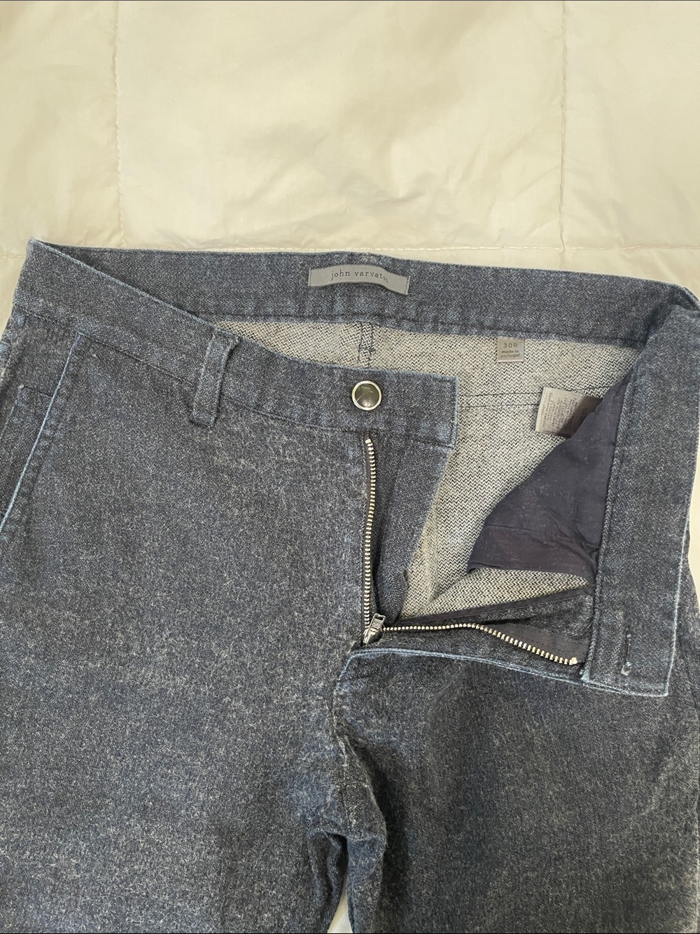 John Varvatos Men's Charcoal Blue Jeans/Chinos.